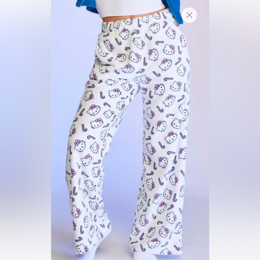 Hello kitty pjs